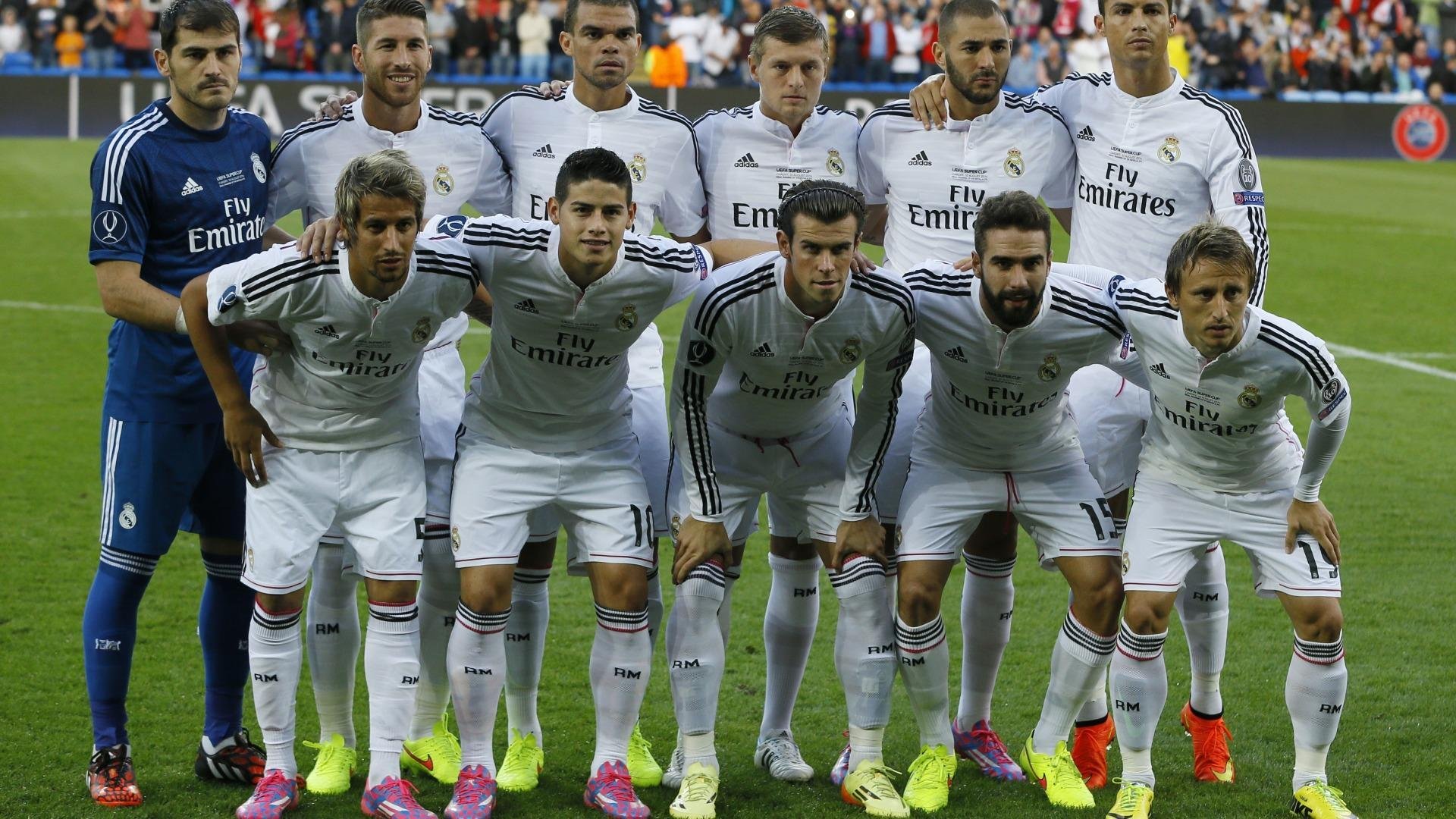 _极光下的骑行之旅：追随色彩的速度美学_，看极光旅行